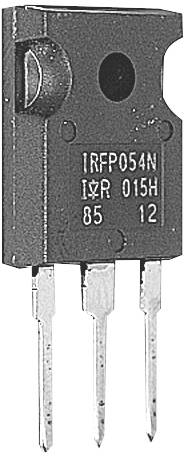 Černý třínožkový výkonový MOSFET s označením 'IRFP054N'. Převážně využívaný v elektronických obvodech.
