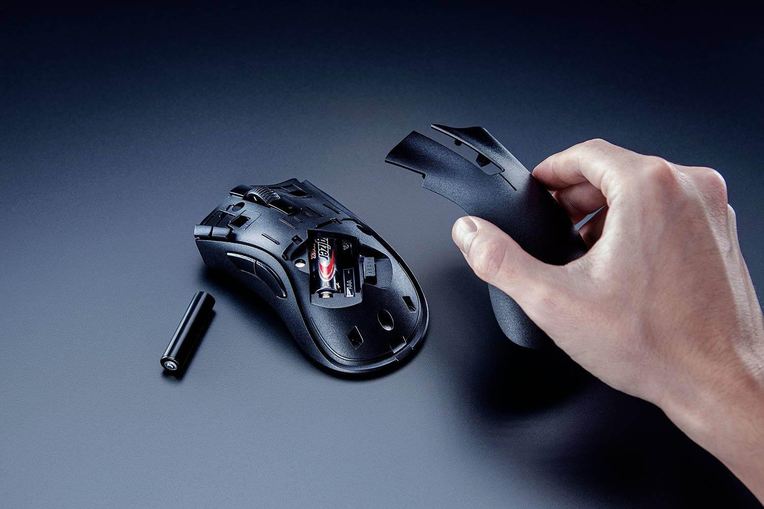 RAZER Deathadder V2 X HyperSpeed optická ergonomická herní myš, přenos Bluetooth®, bezdrátový, 7 tlačítko, 14000 dpi, če-6