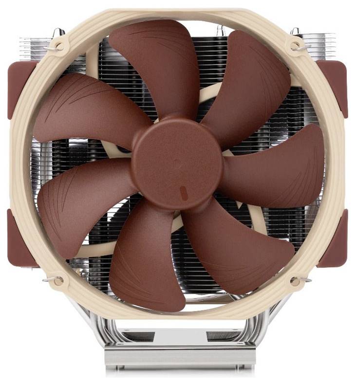 Velký chladič CPU s hnědým ventilátorem a stříbrnými chladicími žebry. Navržen pro efektivní odvod tepla v počítačích.