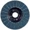 Úhlová bruska se smirkovým kotoučem s hrubým, modrým povrchem v kruhovém tvaru, vhodná pro broušení kovu nebo dřeva.