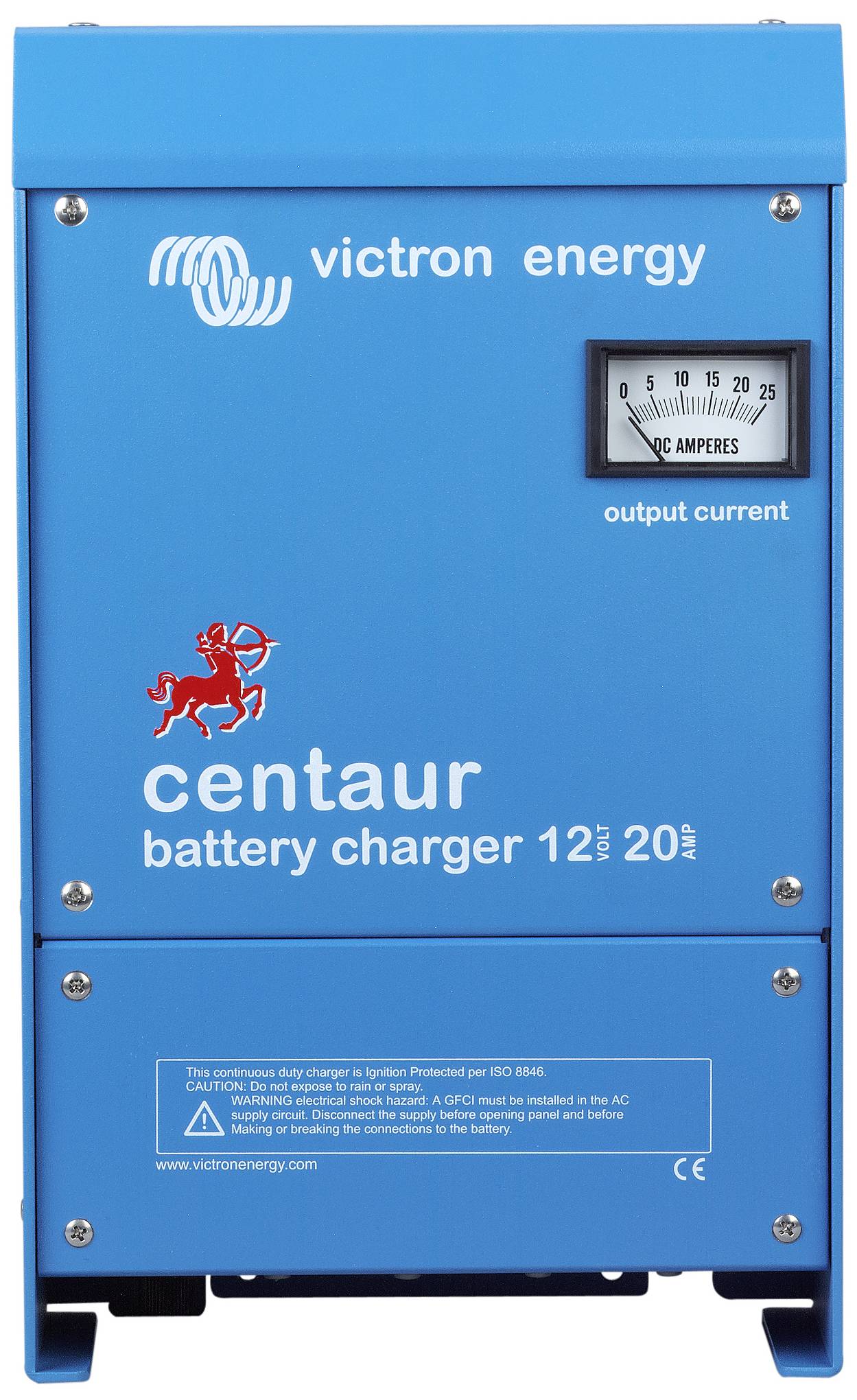 Modrý nabíječ baterií 'centaur 12V 20A' od společnosti Victron Energy s ampérmetrem a logem. Vhodný pro nabíjení 12V baterií.
