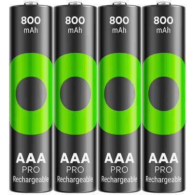Čtyři dobíjecí baterie AAA s kapacitou 800 mAh, umístěné vedle sebe.
