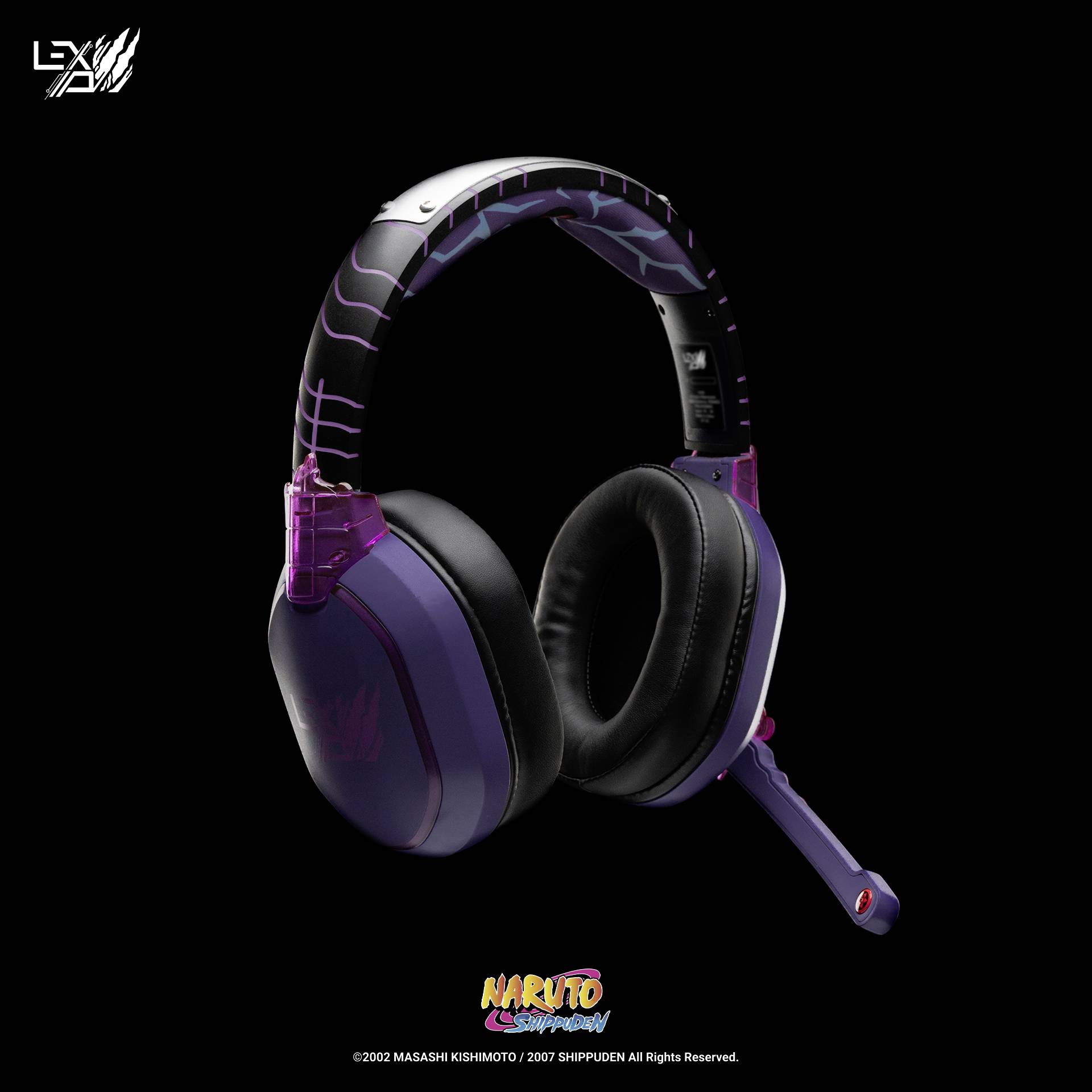 Sluchátka v designu 'Naruto Shippuden' s fialovými a černými akcenty, s integrovaným mikrofonem.