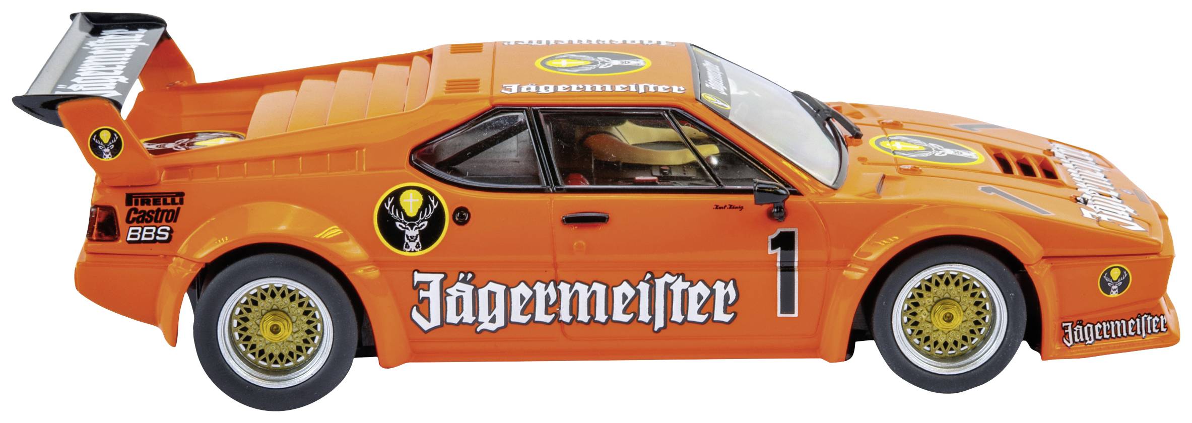 Oranžový závodní vůz s nápisem 'Jägermeister' a číslem '1' na boku.