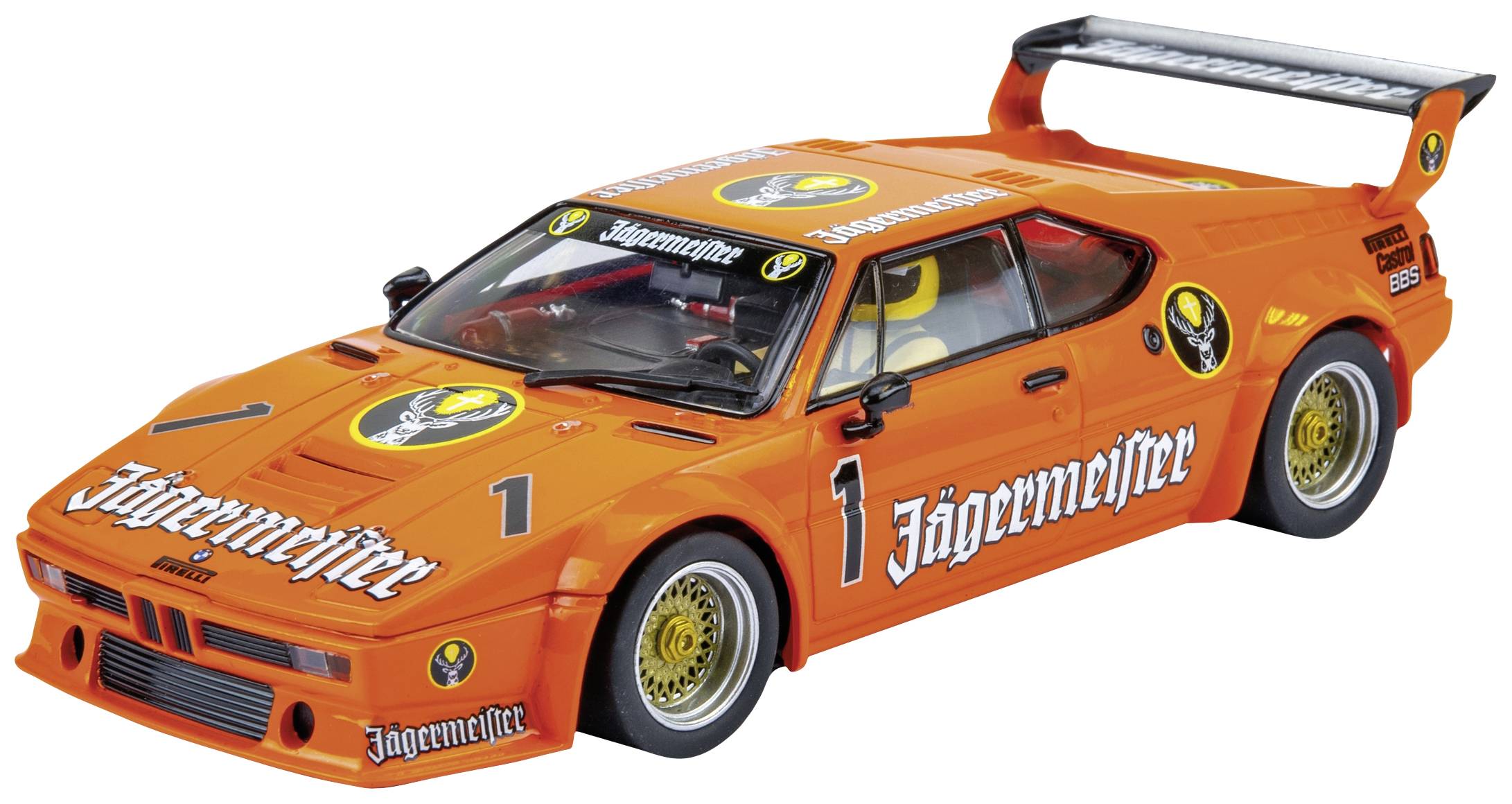 Oranžový závodní vůz s reklamou 'Jägermeister', s číslem 1, velkým zadním křídlem a závodními pneumatikami, na bílém pozadí.
