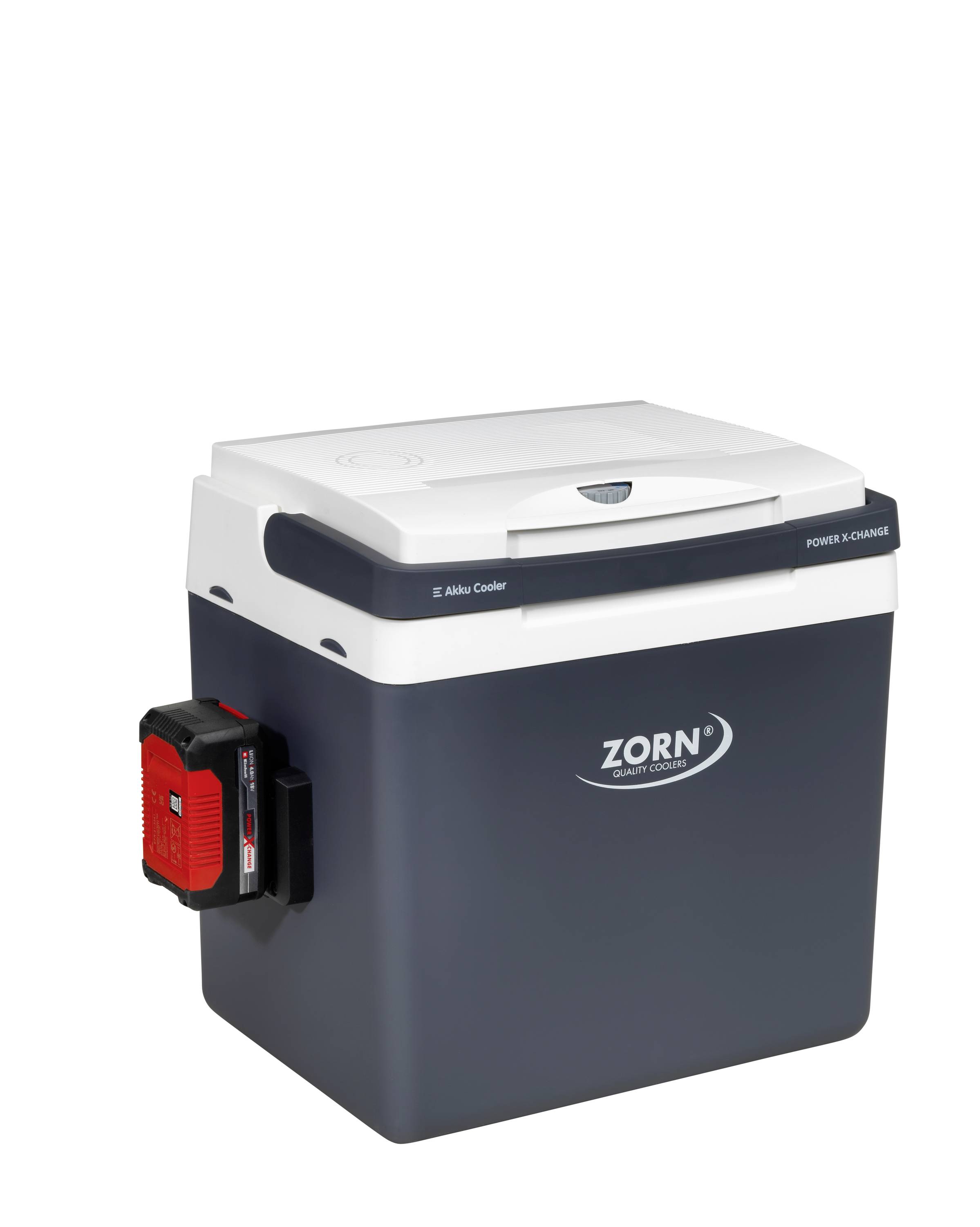 Elektrická chladicí box značky Zorn, tmavě šedá s bílými akcenty, po straně je připojena červená nabíječka.