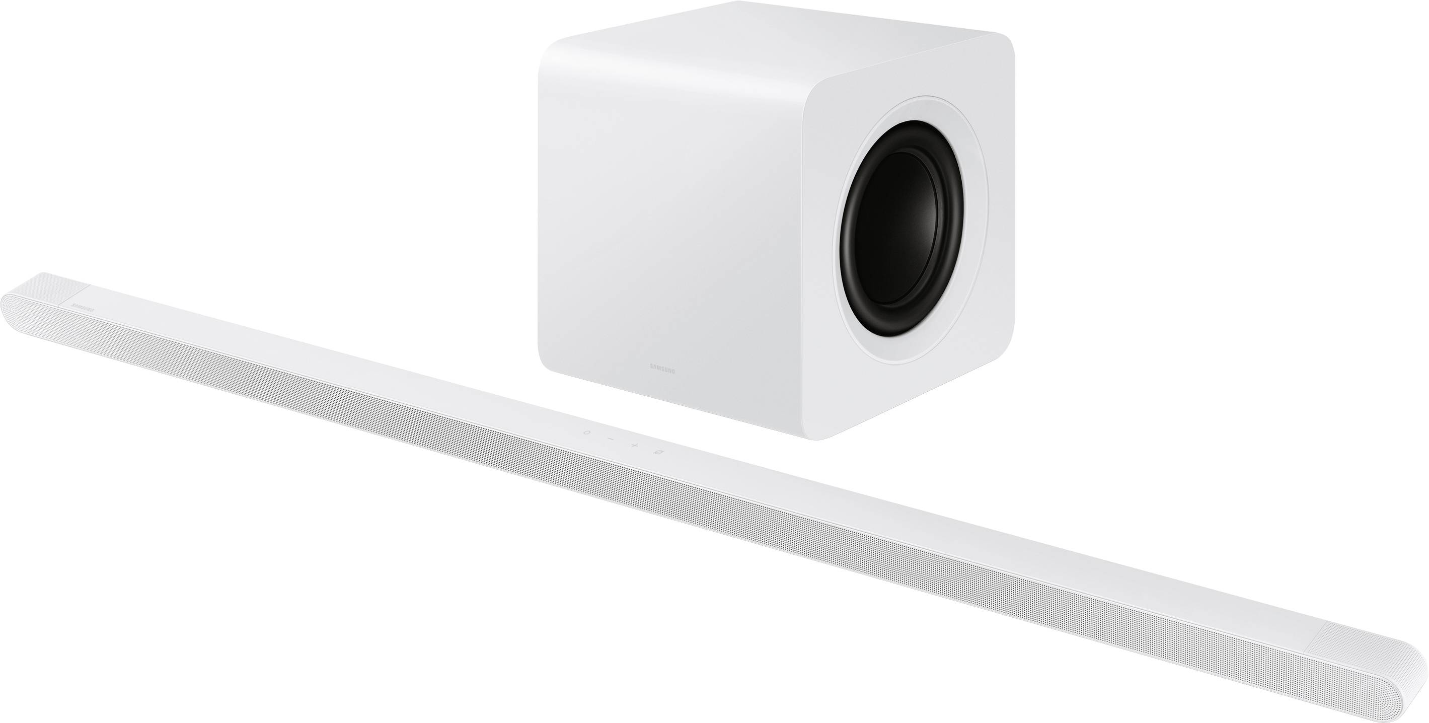 Bílý soundbar a subwoofer před bílým pozadím. Elegantní, minimalistický design, ideální pro vylepšení domácího filmového zvuku.