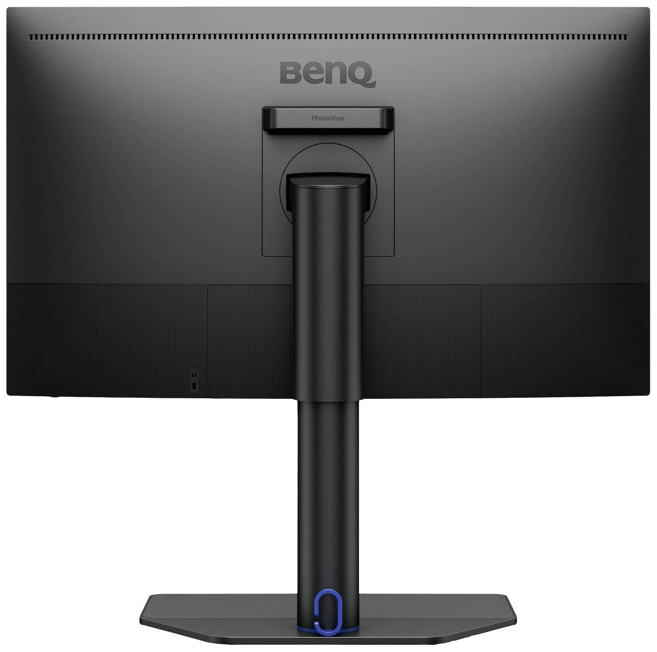 Pohled zezadu na moderní černý monitor na nastavitelném stojanu. Nahoře je nápis 'BenQ'.