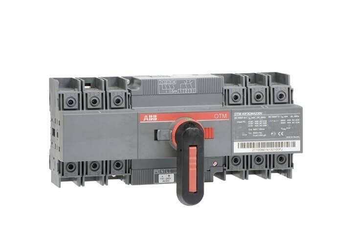 Elektrický přepínač společnosti ABB s červenou pákou, model OTM63F3C, vhodný pro použití v elektrických spínacích systémech.