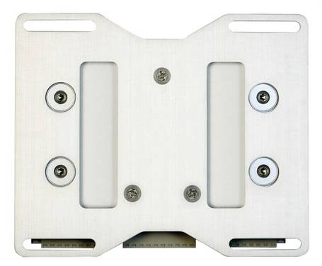 ABB METAL MOUNTING BRA Brána
