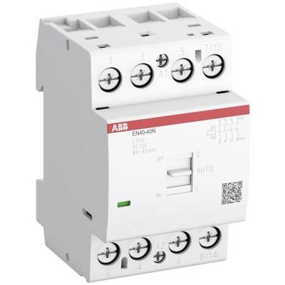 Elektrický stykač s nápisem 'ABB EN40-40N' zobrazuje několik svorek nahoře a dole, spínač uprostřed a QR kód.