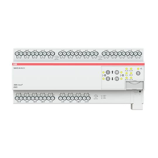 KNX spínací aktor značky ABB s několika vstupy a LED stavovými indikátory, používaný pro řízení elektrických zařízení v systémech inteligentní budovy.