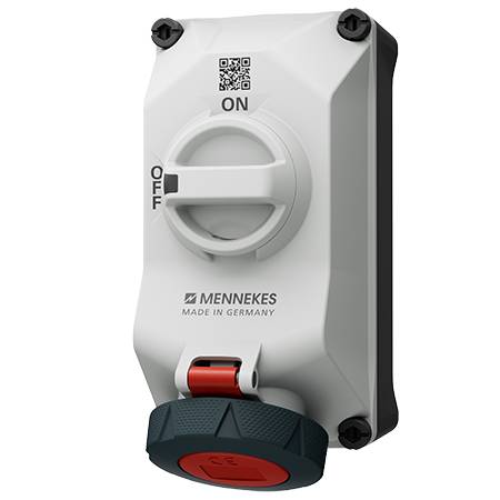 Elektrický spínač s označeními 'ON' a 'OFF'. Má QR kód a nápis 'Mennekes Made in Germany'.
