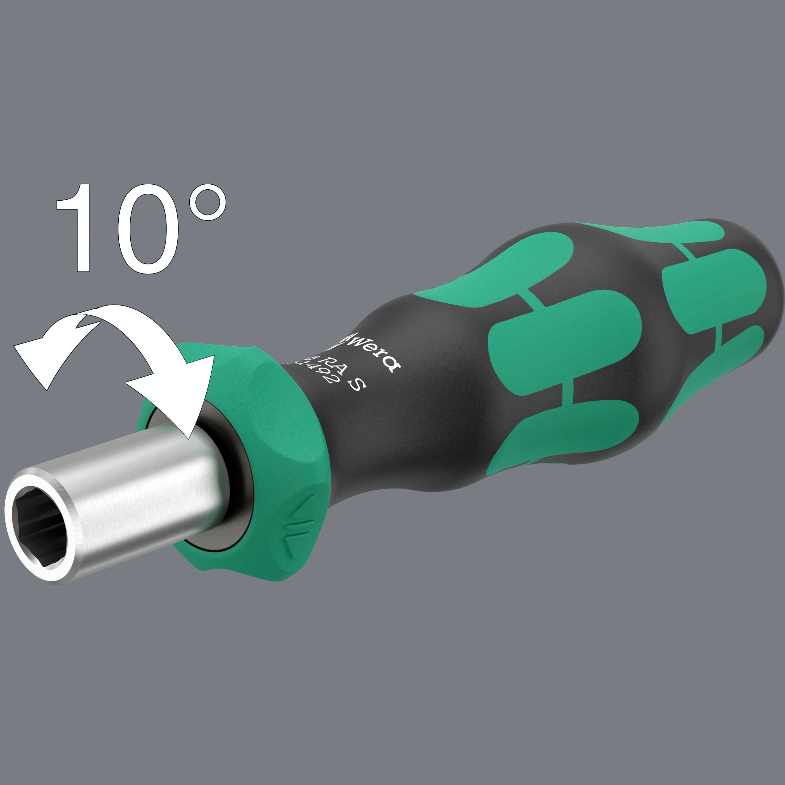 Šroubovák s ergonomickým držadlem, otočným o 10°. Na šedém pozadí je úhel otočení znázorněn zakřivenou šipkovou grafikou.