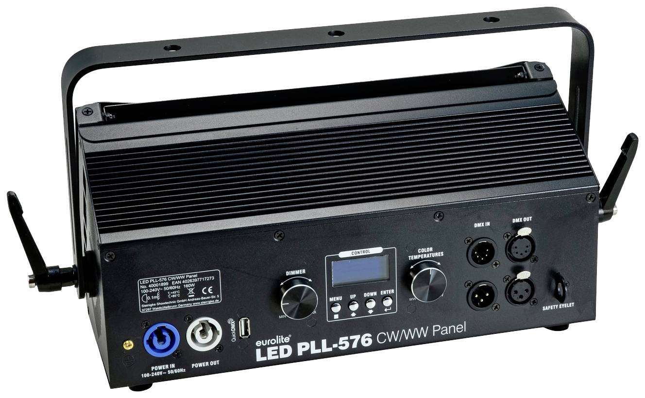 LED světelné zařízení s ovládacími prvky a konektory na přední straně. Obsahuje displej, otočný ovladač a napájecí tlačítka.