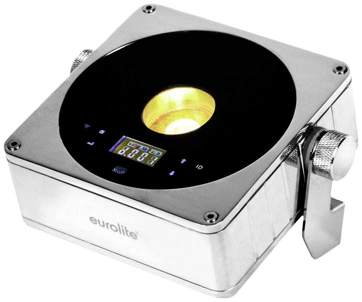 Stříbrné LED zařízení pro světelné efekty s digitálním displejem a žlutým světelným zdrojem uprostřed, vhodné pro jevištní osvětlení.