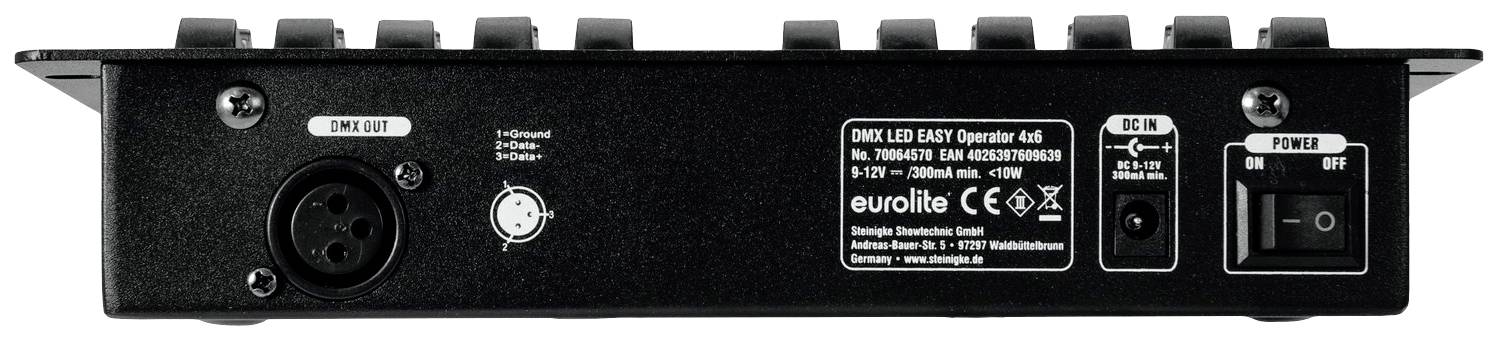 Pohled zezadu na DMX kontrolér s DMX výstupem, USB připojením, síťovým vypínačem a vstupem pro napájecí kabel.