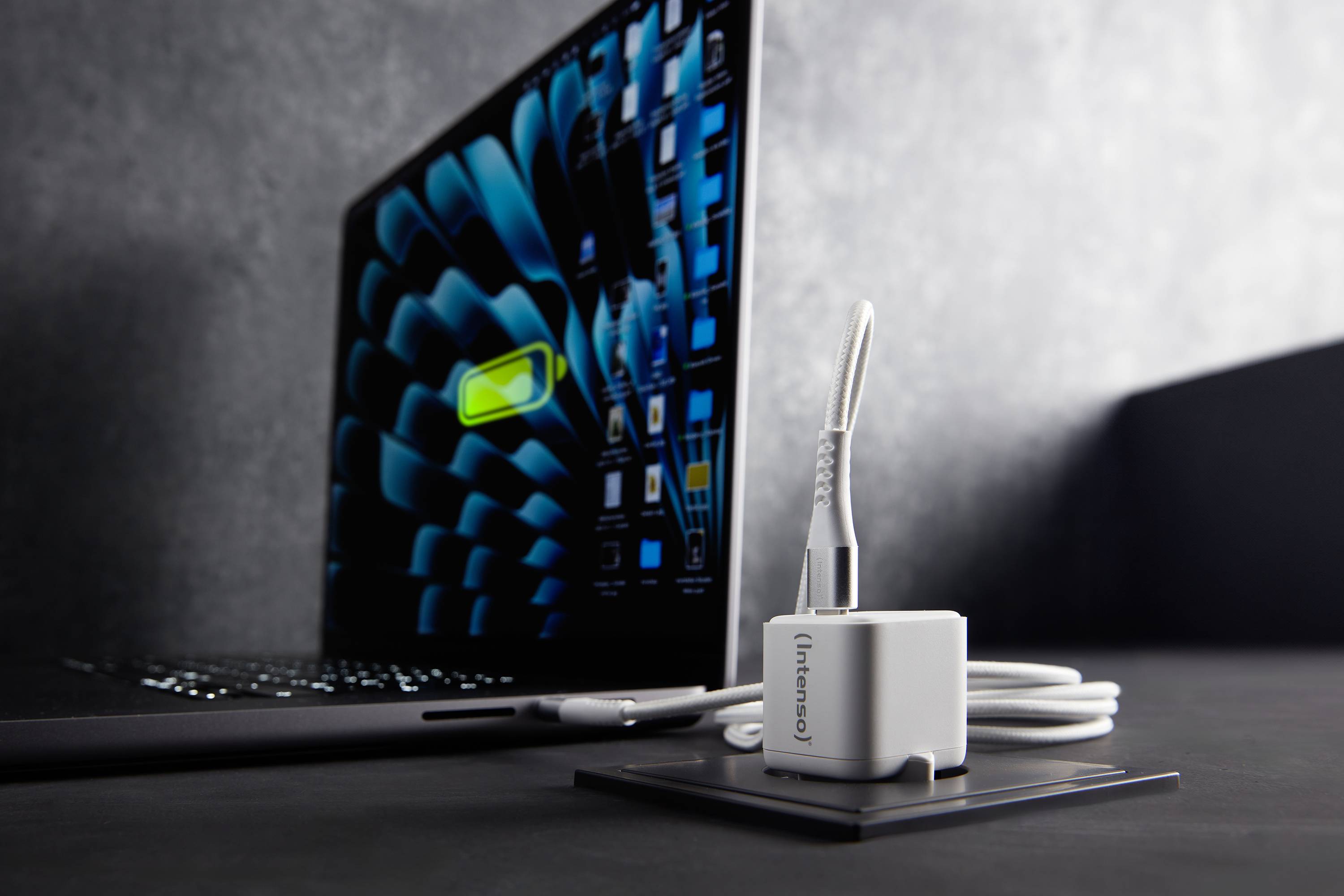 Intenso W30C + C315C USB nabíječka, GaN, USB Power Delivery (USB-PD) , USB-C®, bílá-4