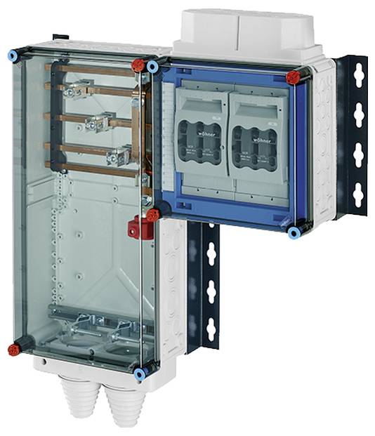 Elektrický rozvaděč z průhledného materiálu s několika pojistkami a přípojkami pro připojení kabelů.