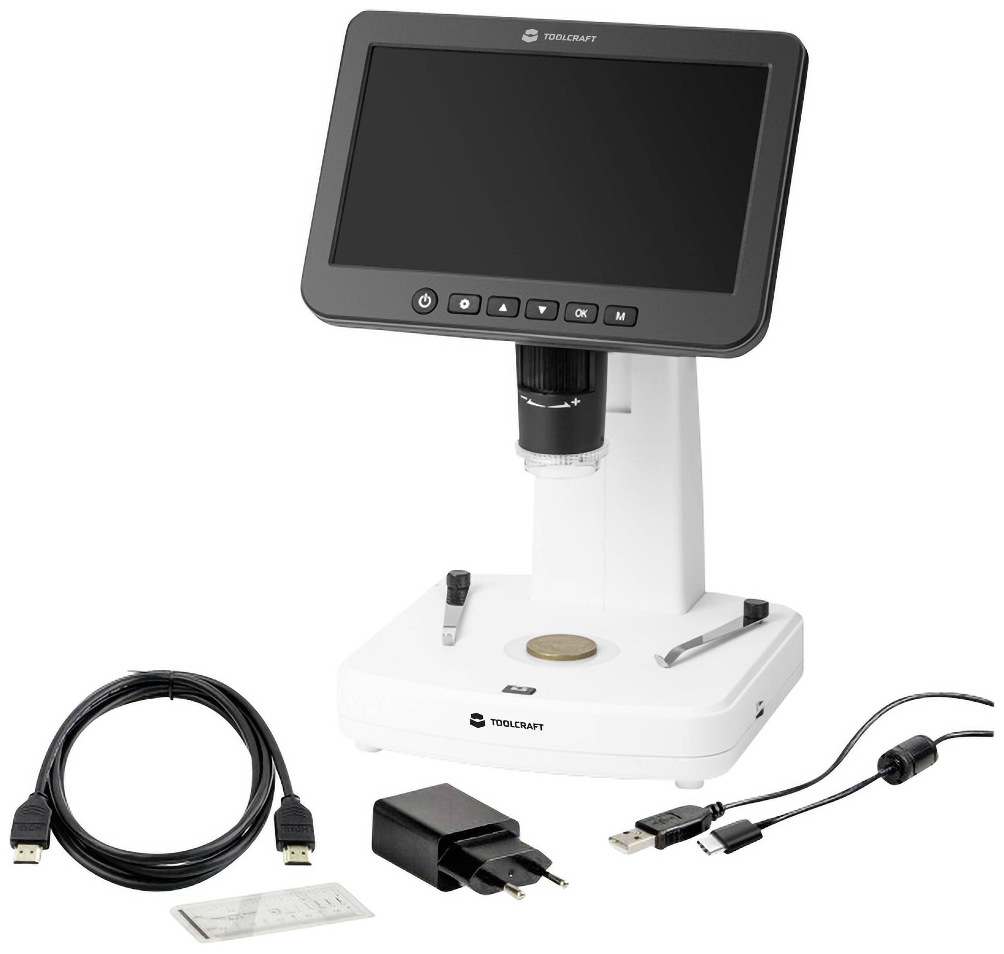 Digitální mikroskop s obrazovkou a ovládacími prvky. Příslušenství: napájecí adaptér, USB kabel, kalibrační karta, návod k použití. Ideální pro detailní pohledy.