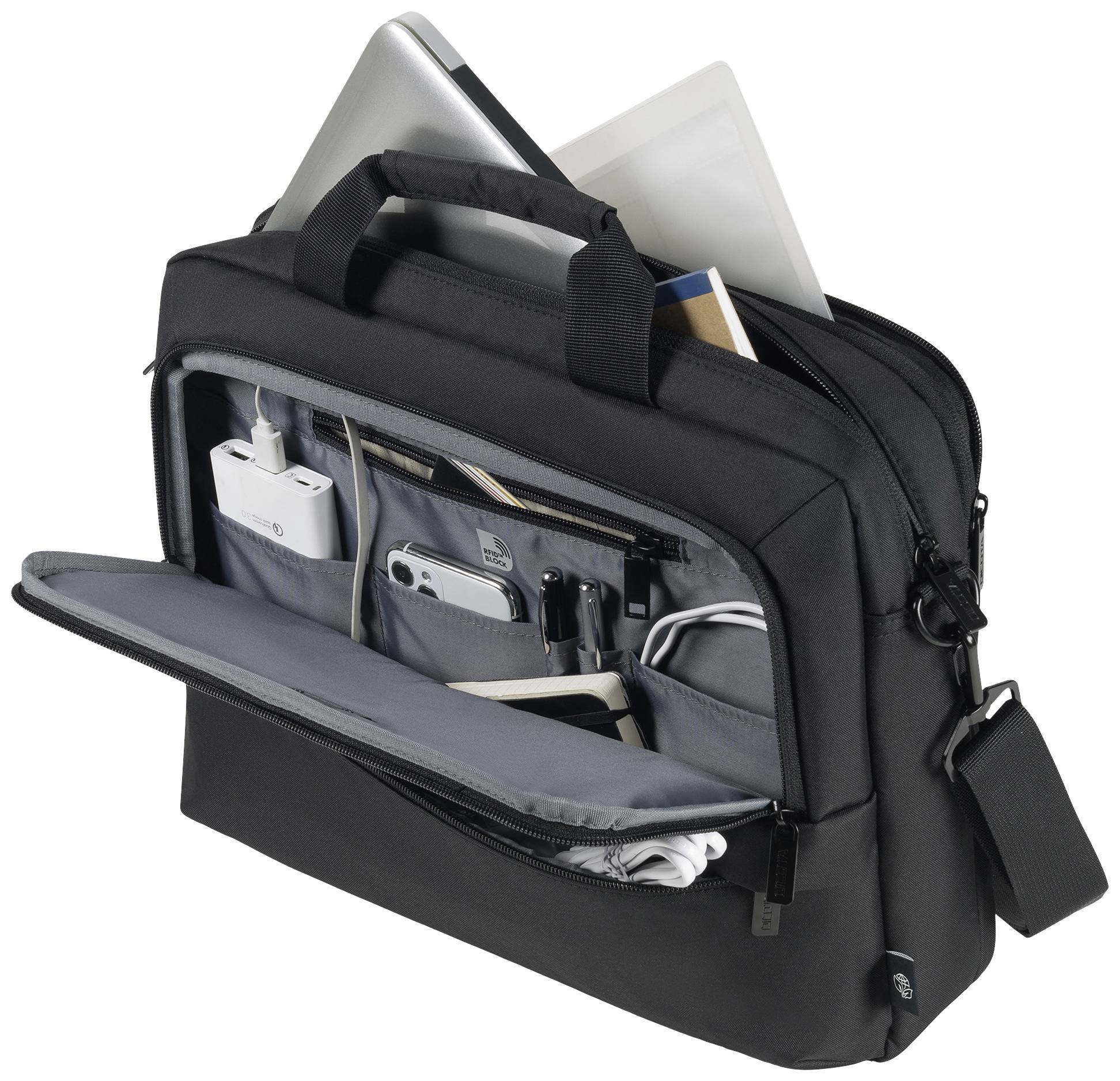 Otevřená černá brašna na notebook s přihrádkami, která organizuje laptop, tablet, knihy, nabíječky a psací potřeby.
