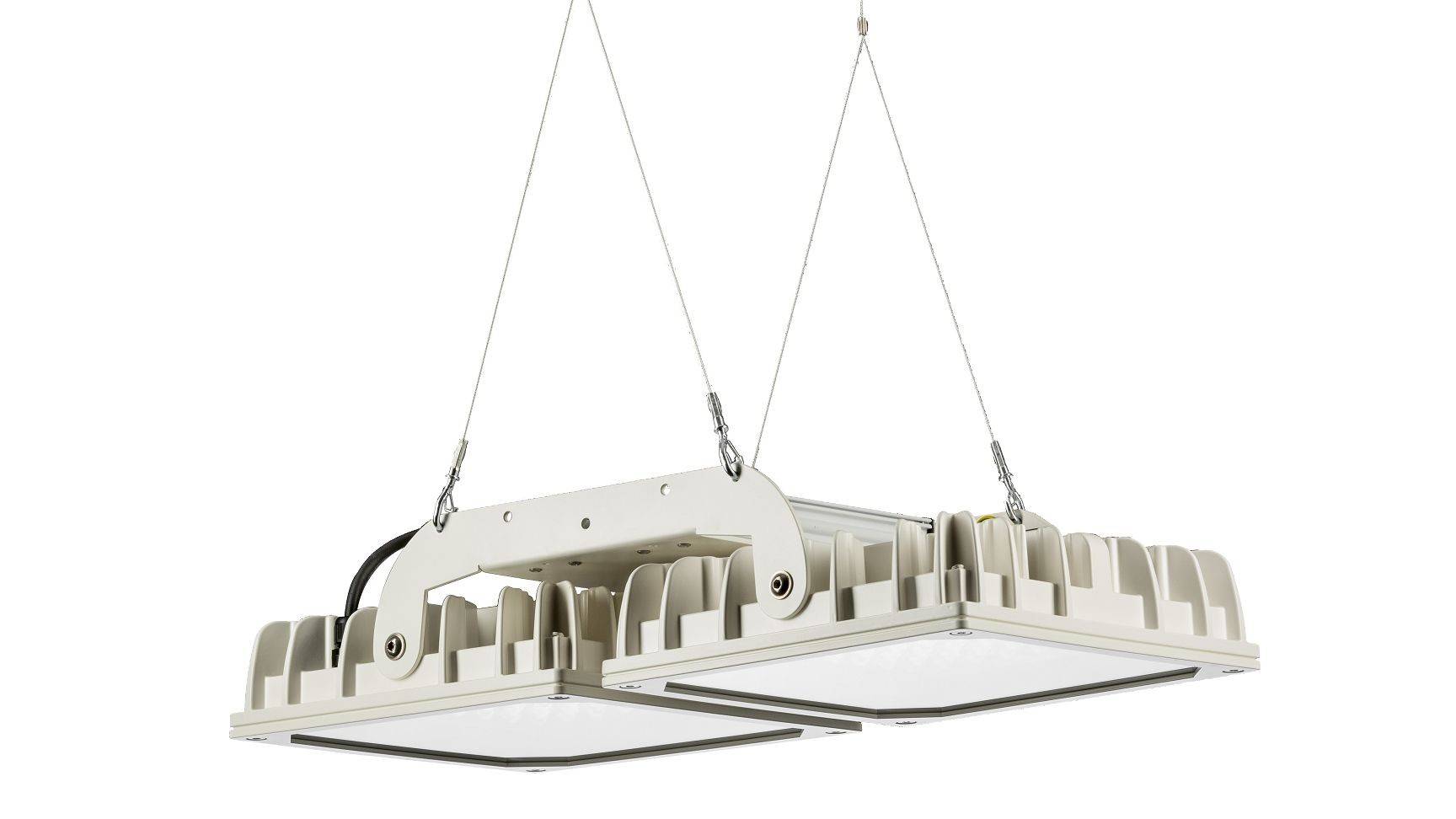 Dvě čtvercové LED stropní svítidla jsou uchycena ocelovými lany na závěsu. Moderní design a energeticky úsporné.