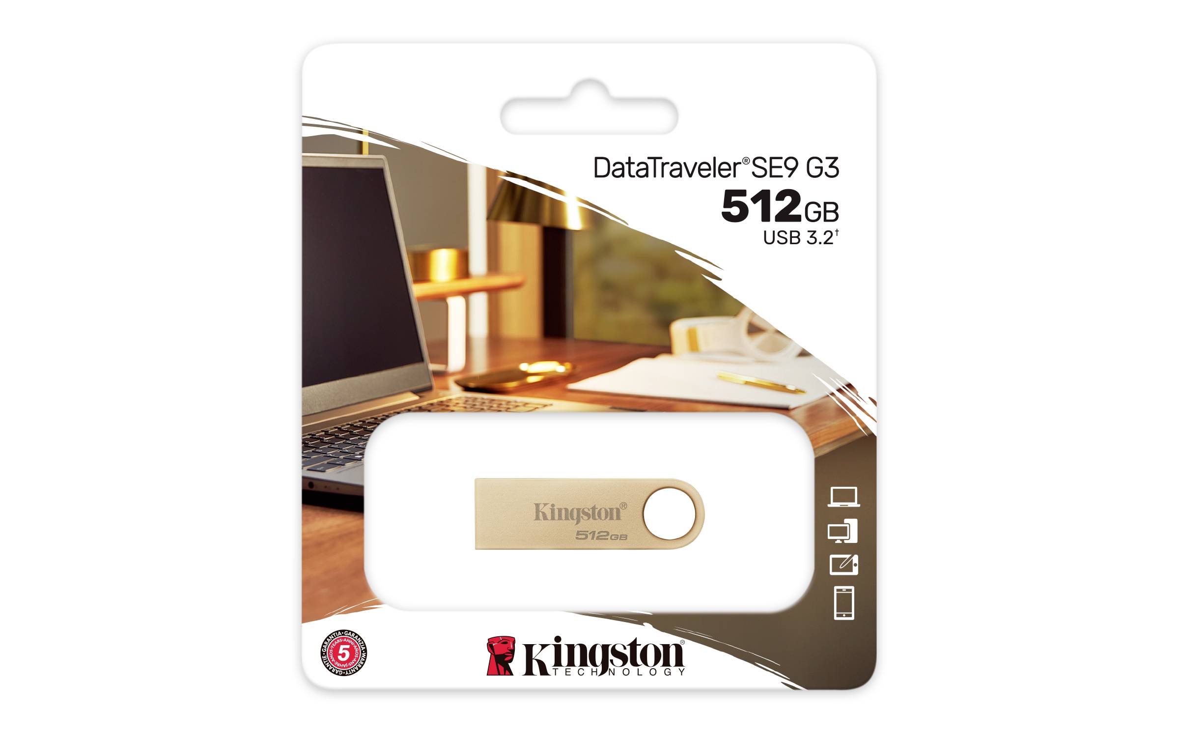 Kingston DataTraveler SE9 G3 512GB USB 3.2, zobrazený na obalu produktu před notebookem, symbolizuje řešení pro ukládání dat.