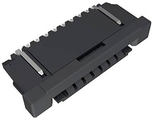 Detailní záběr černého elektronického konektoru s kovovými kontaktními kolíky v obdélníkovém tvaru, používaného pro vytváření elektrických spojení.
