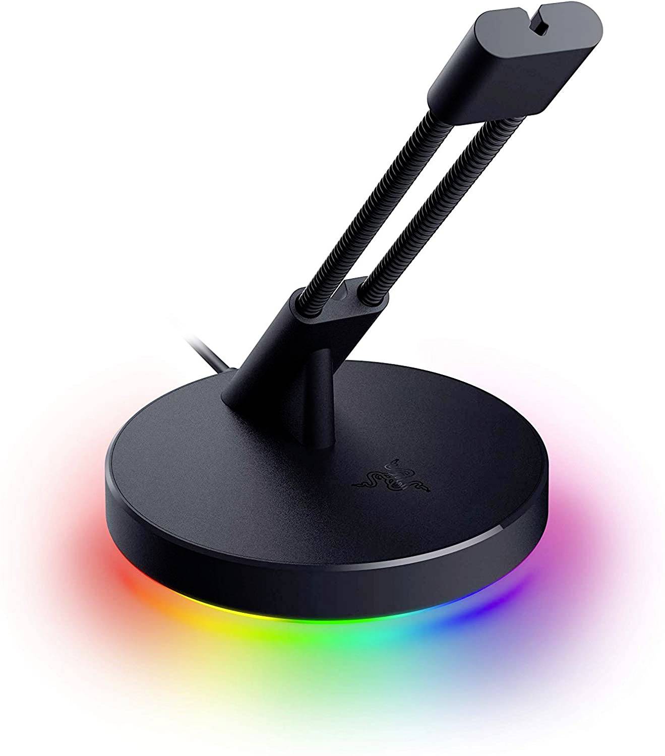 Stojan na sluchátka s černou kulatou základnou, osvětlený duhovou barvou ze spodní strany, se dvěma podpěrami pro headset.