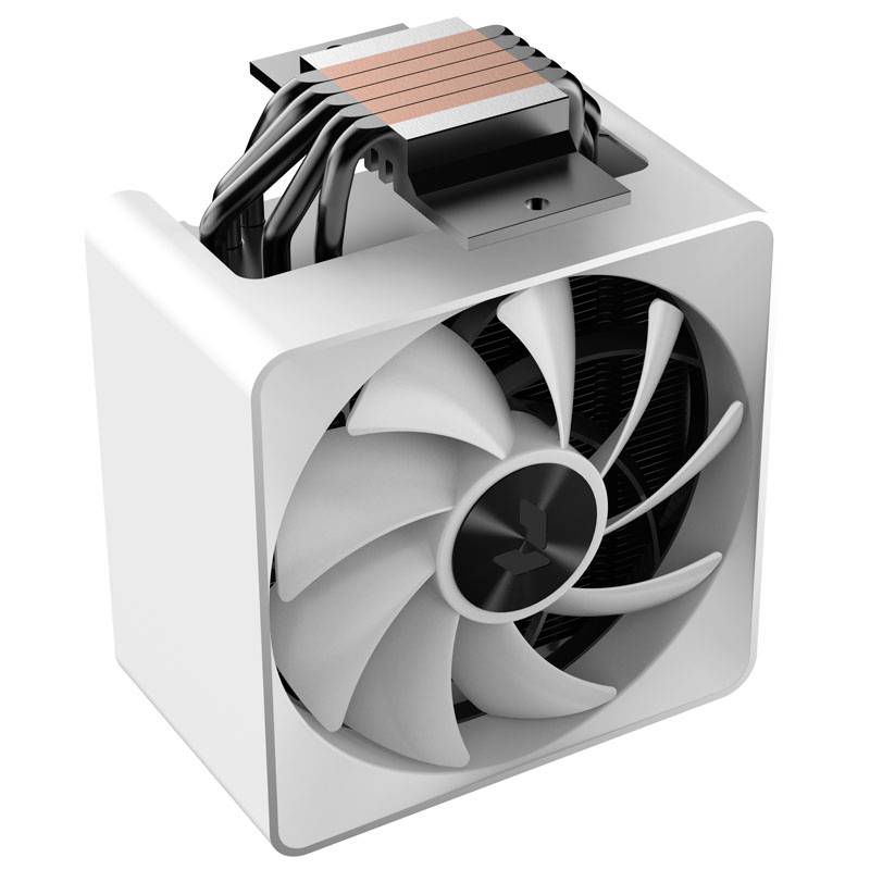 Bílý počítačový chladič s velkým ventilátorem, měděnými tepelnými trubicemi a černým krytem určený pro chlazení procesorů.