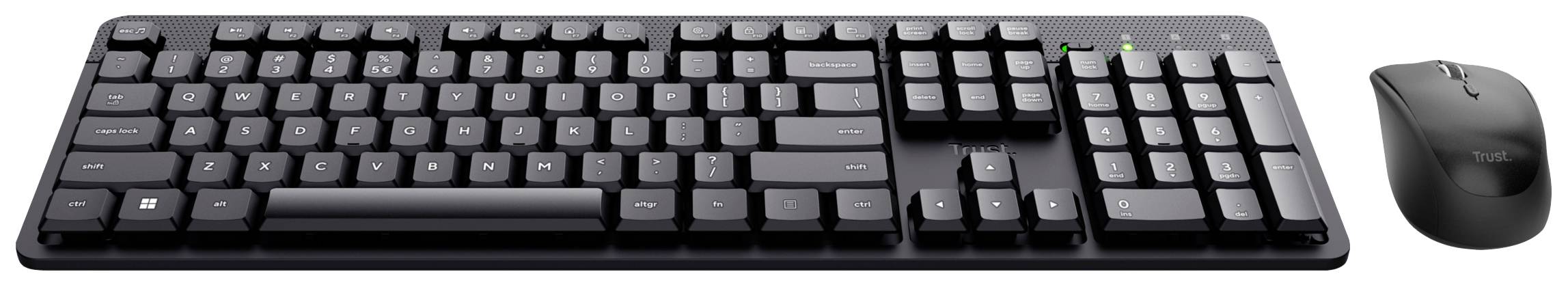 Bezdrátová černá klávesnice s numerickou klávesnicí vpravo vedle černé myši. Obě mají minimalistický design.