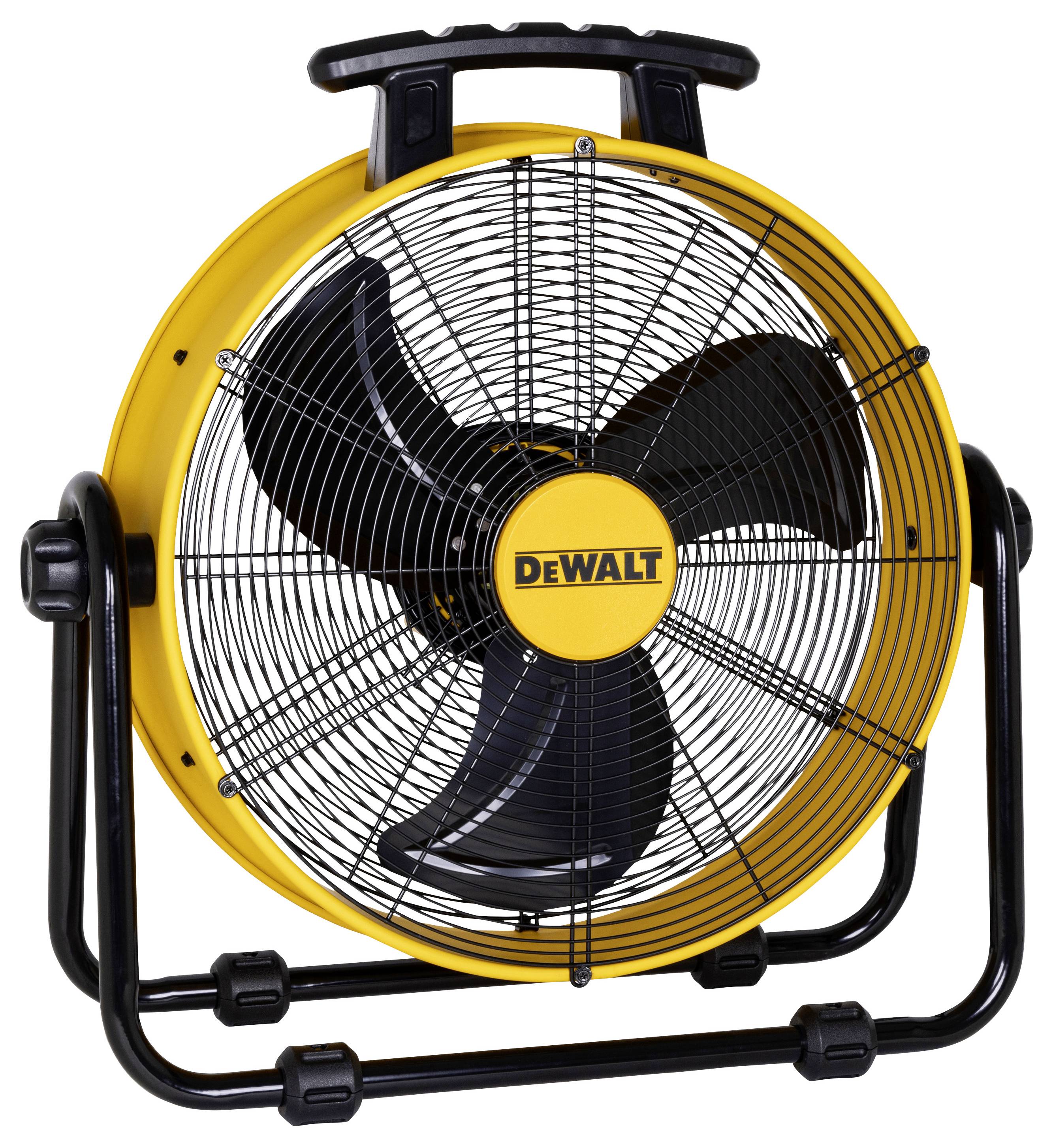 Průmyslový ventilátor se žlutým krytem, černou vrtulí a logem 'DEWALT' uprostřed, namontovaný na černém kovovém stojanu.