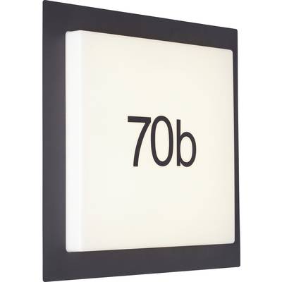 Čísla na čtvercové tabulce: '70b'.