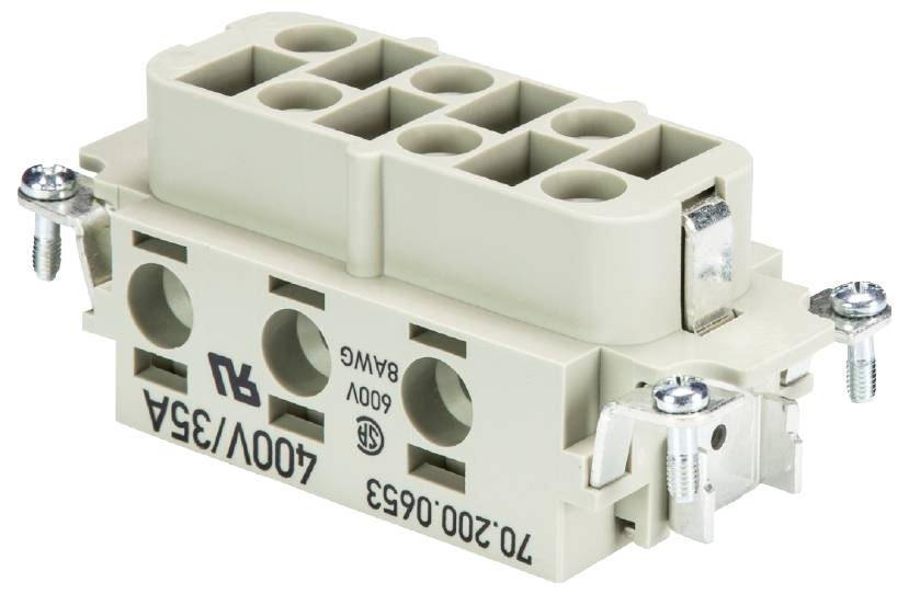 Šedý elektrický rozvodný blok s několika připojovacími svorkami a šroubovým upevněním, označený technickými specifikacemi.