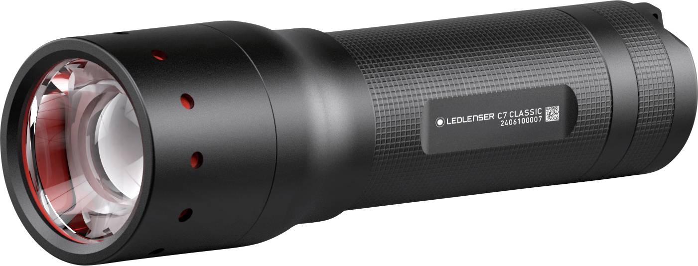 Černá svítilna Ledlenser C7 Classic s texturovaným úchopem a stříbrným předním čočkou, zobrazená na bílém pozadí.