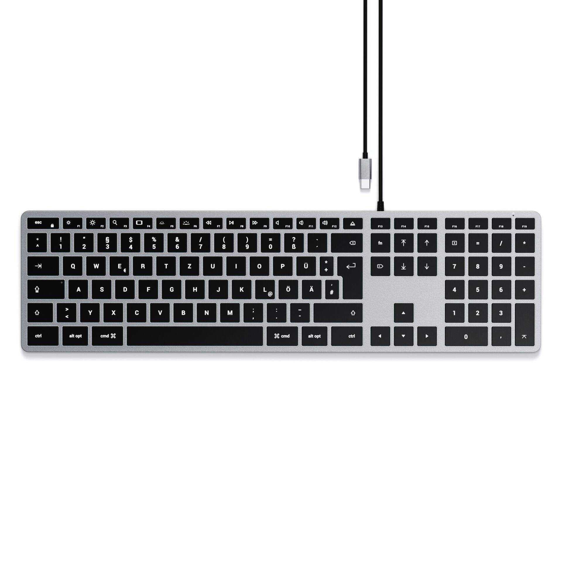 Plochá, kabelová klávesnice s německým rozložením QWERTZ, připojená přes USB, s černými klávesami a bílým popisem.