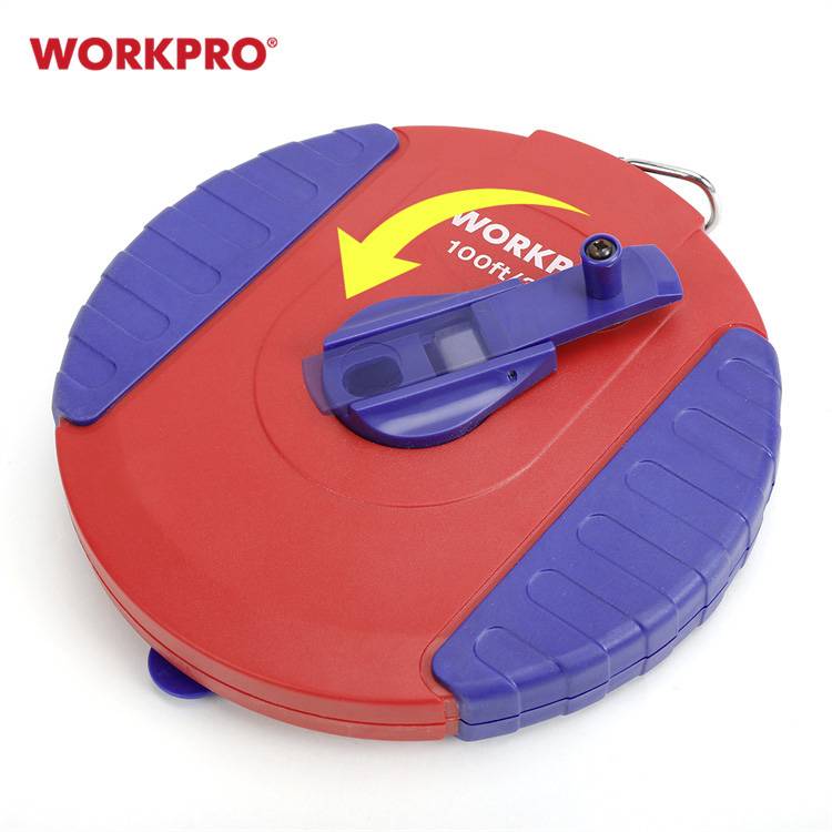 Červená a modrá měřicí páska značky 'WORKPRO', o délce 100 stop. Vhodná pro přesná měření a stavební projekty.