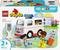 LEGO Duplo sada 'Ambulance a řidič' pro děti od 2 let, včetně sanitky, figurky řidiče, figurky dítěte a příslušenství.