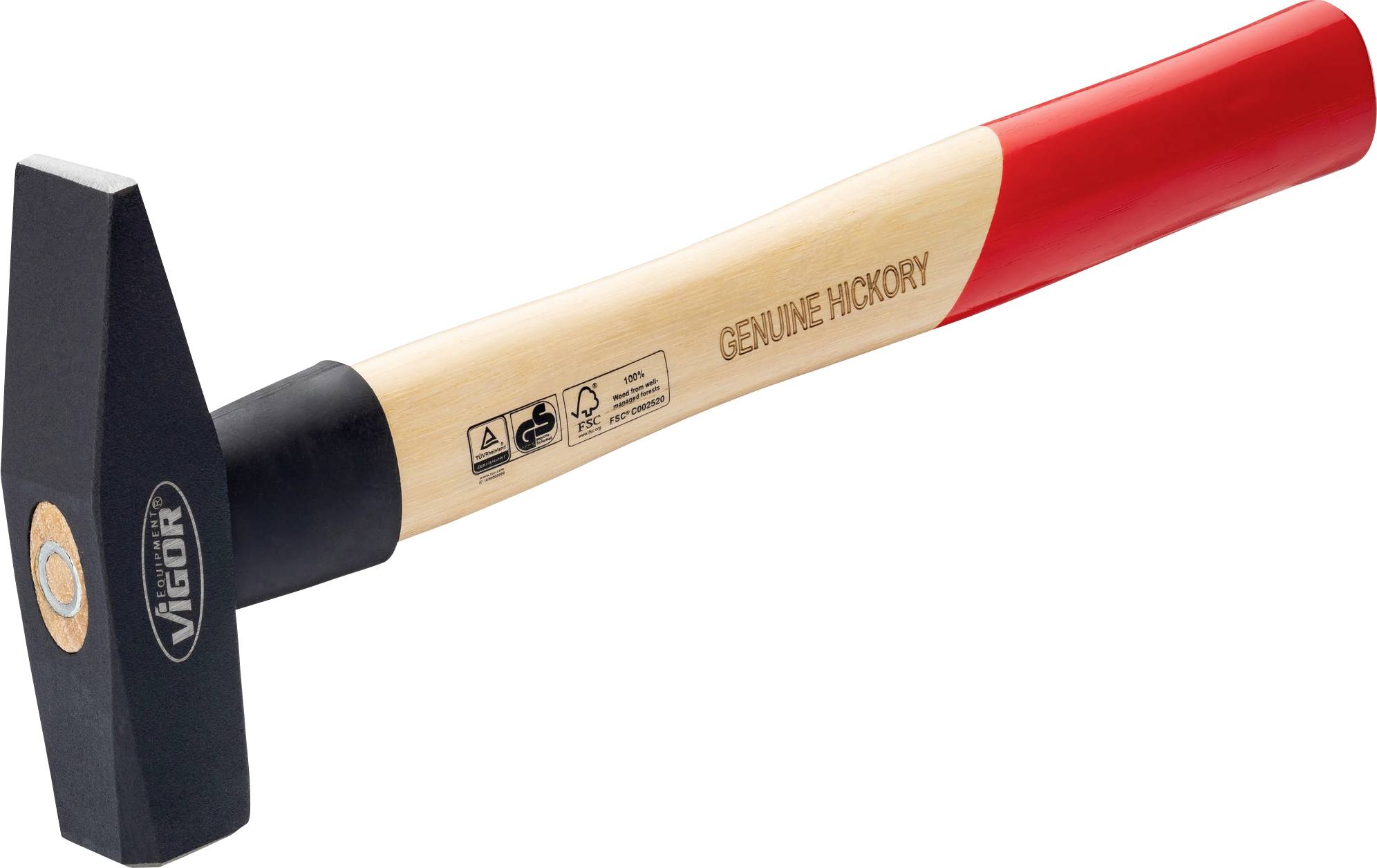 Kladivo se dřevěnou rukojetí a červeným koncem. Na rukojeti je napsáno 'Genuine Hickory' a jsou zde zobrazeny bezpečnostní informace.