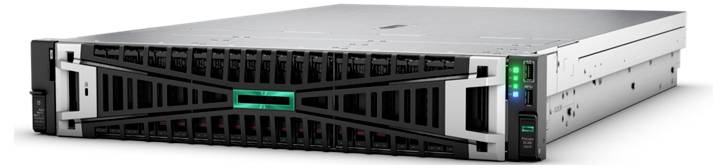 Černý serverový rack s zeleným logem a LED indikátory na přední straně, zobrazený v kontextu datového centra.