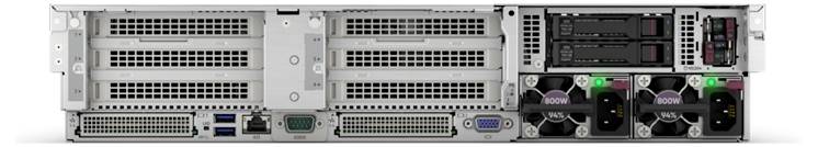 'Zadní pohled na serverový rack s ventilátory, USB porty a dalšími rozhraními pro správu dat a chlazení.'