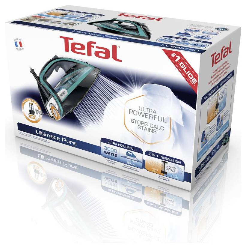 Tefal napařovací žehlička v obalu s nápisy 'Ultra výkonná' a 'Zastavuje vápenné skvrny'. Zobrazuje žehličku a charakteristiky produktu.