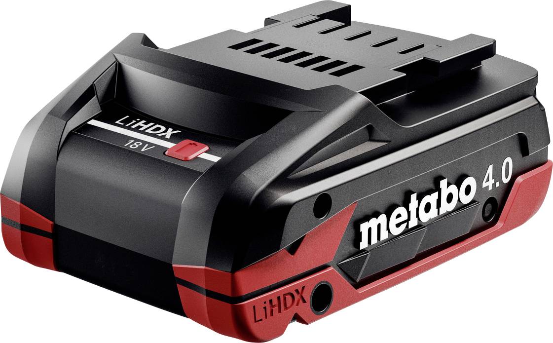 Baterie Metabo 18V LiHDX 4.0 zobrazená v černé a červené barvě, úhlový pohled na produkt se viditelným značením.