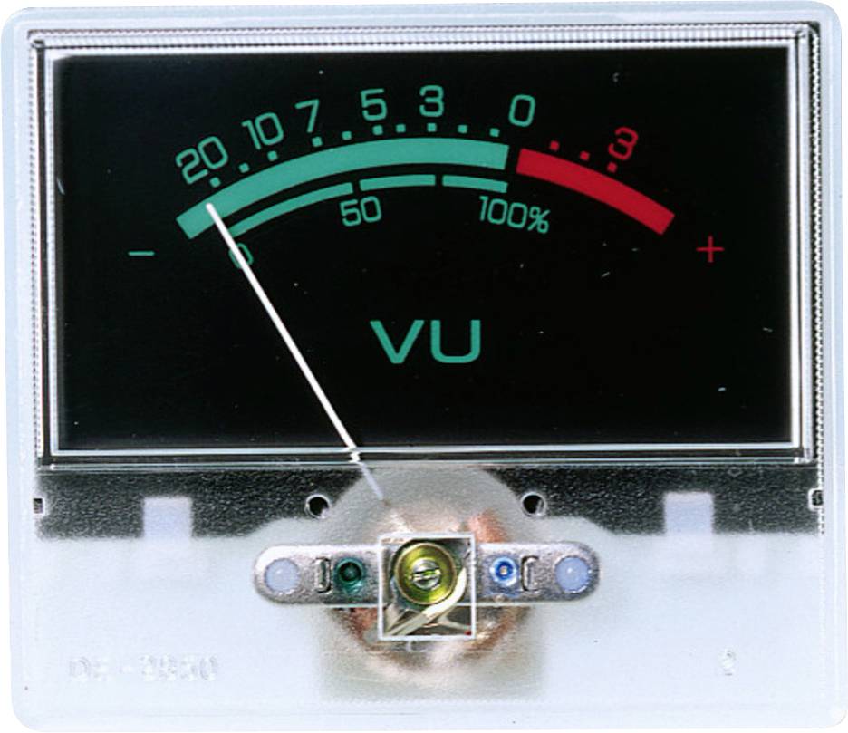 VU-metr ukazuje úroveň mezi -20 a 0 dB. Ukazatel je přibližně na -7 dB. Rozsah je barevně vyznačen od zelené po červenou.