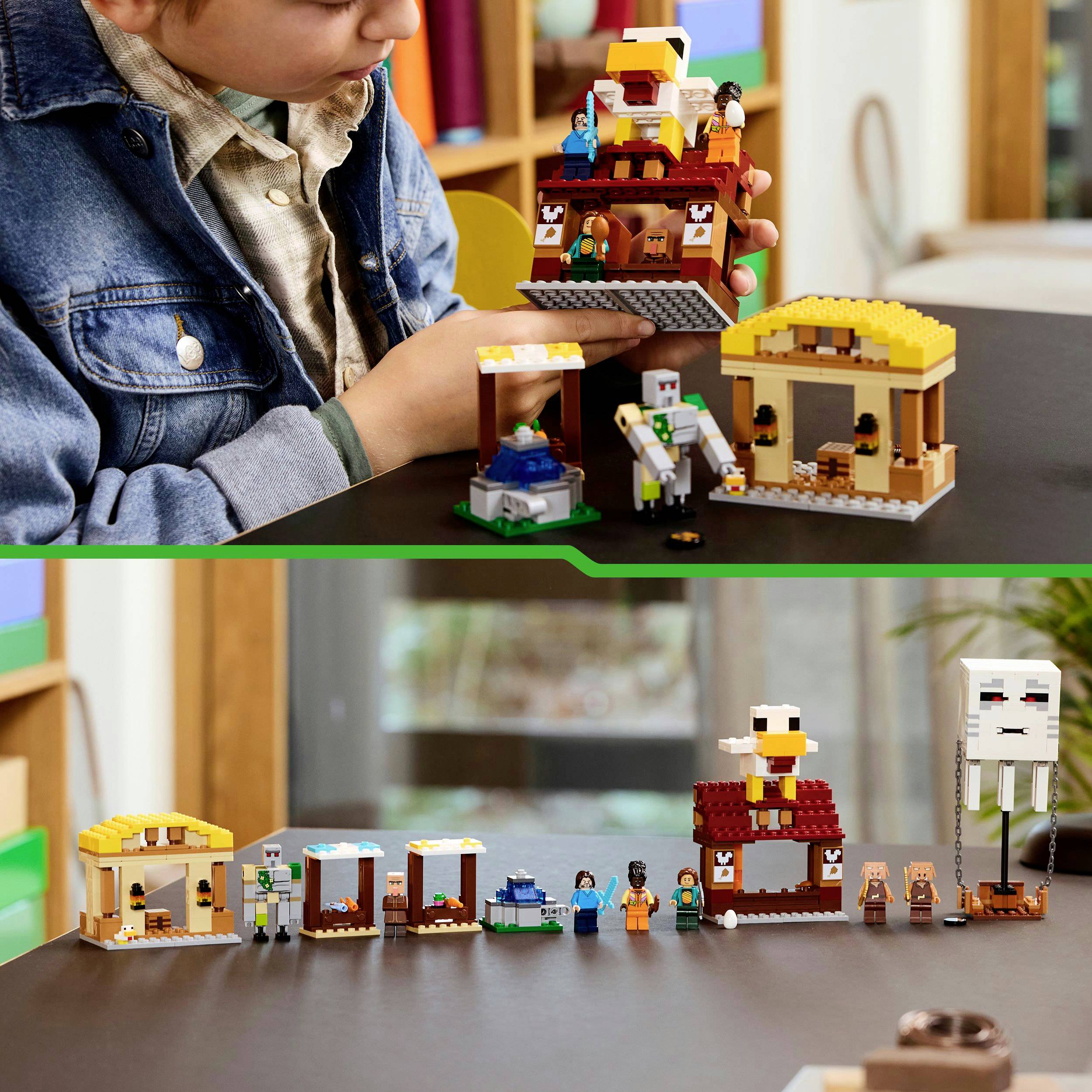 Dítě si hraje s různými figurkami a stavbami z Minecraft Lega na stole. V pozadí jsou police.