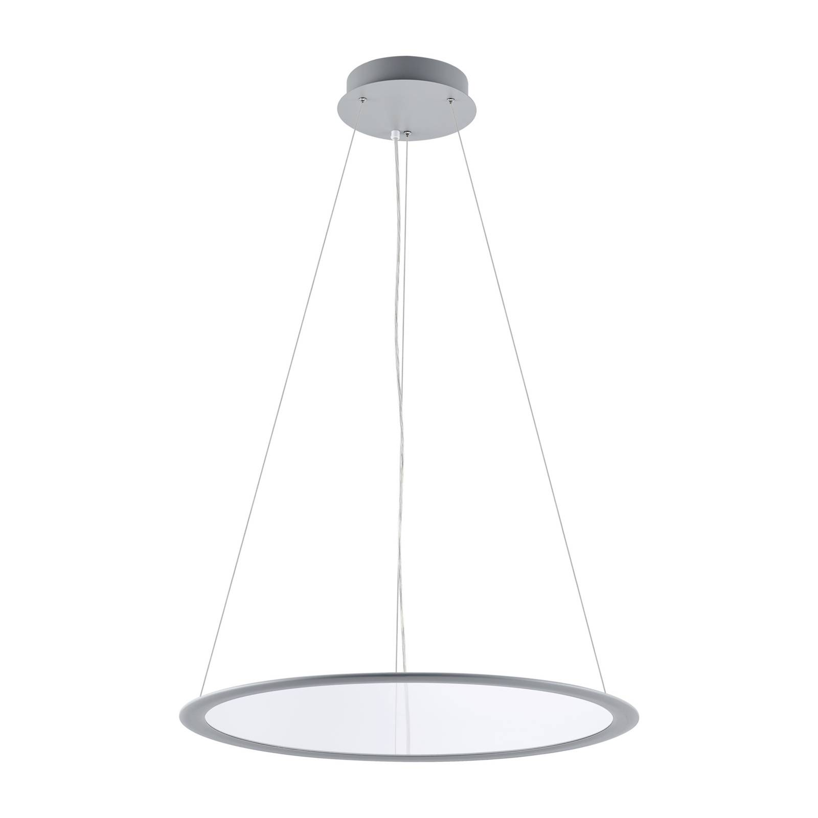 Moderní, kulatá závěsná lampa se stříbrným rámem a třemi kabely upevněnými ke stropu.