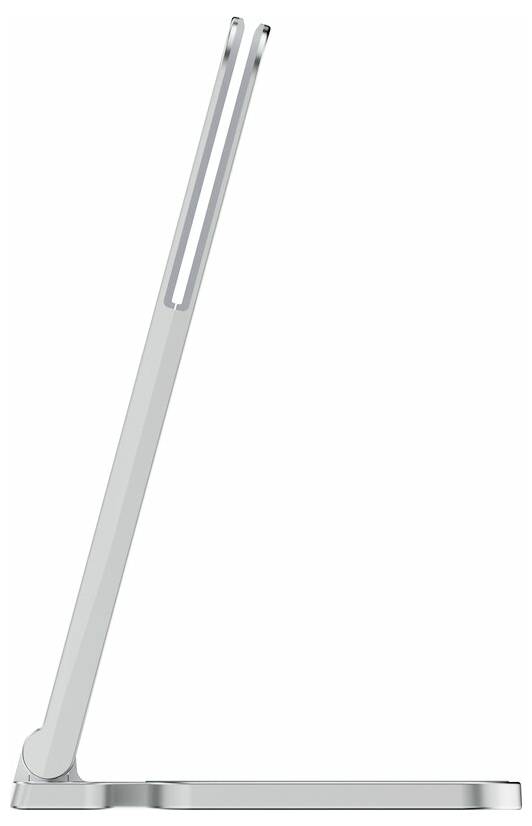 Štíhlý, moderní sokl stolní lampy s minimalistickým designem, pohled z boku, odhaluje čisté linie a kovové povrchy.