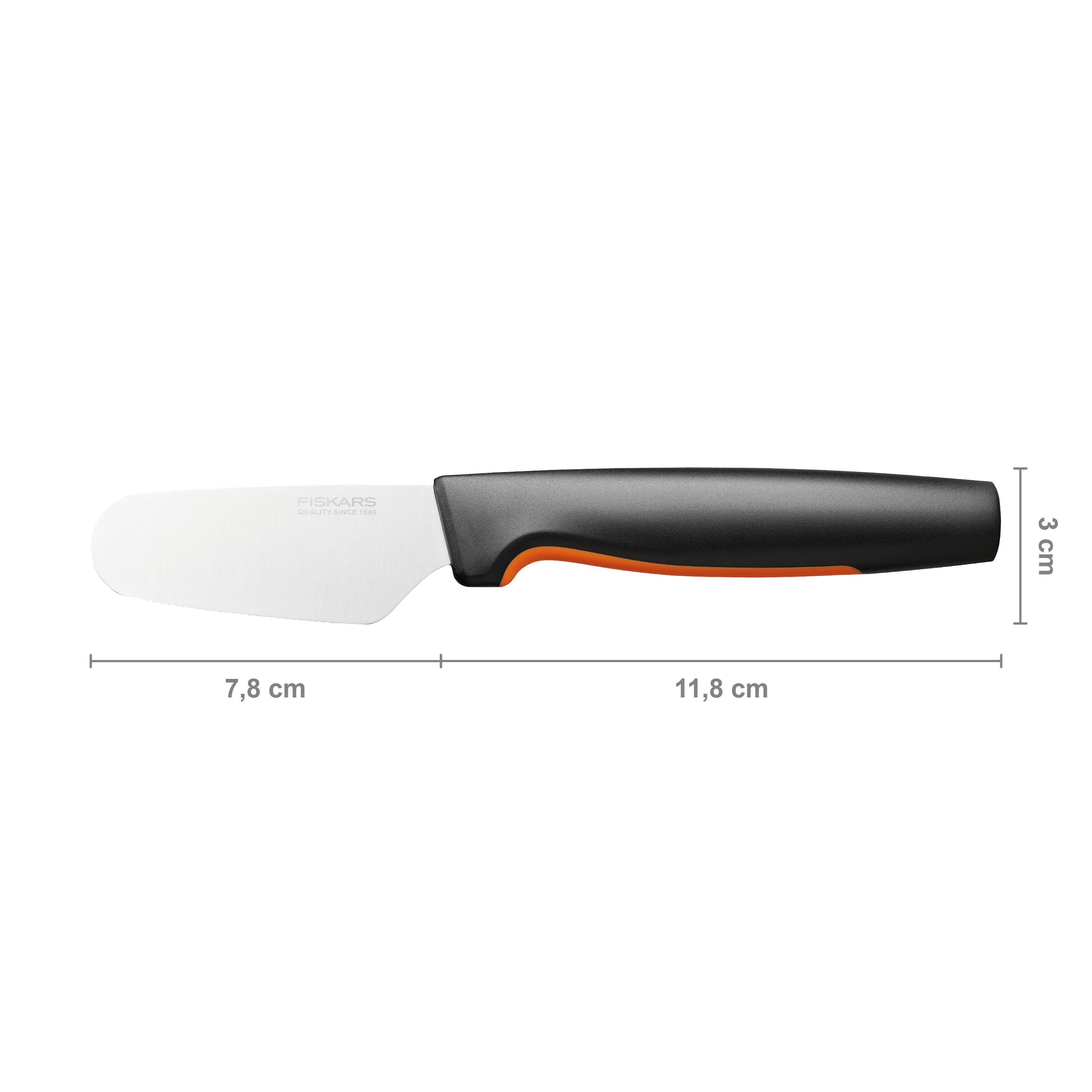 Nůž s černou rukojetí, délka čepele 7,8 cm, celková délka 11,8 cm.