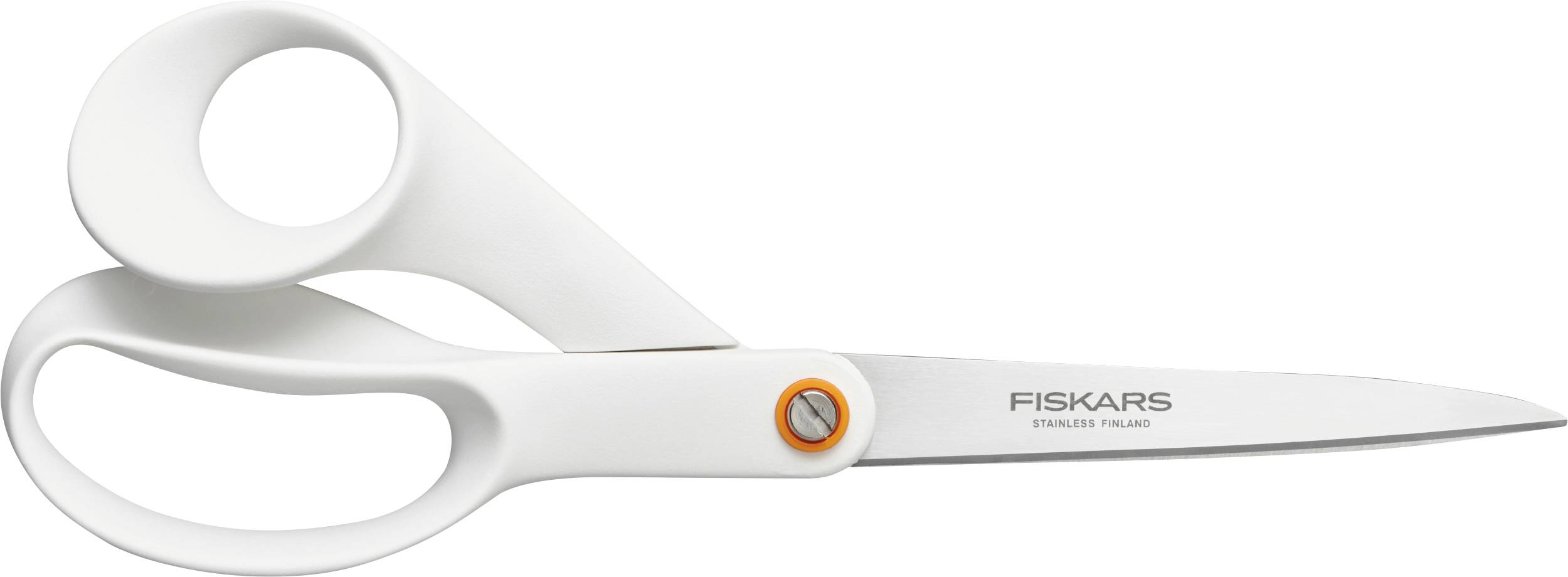Bílé nůžky od Fiskars s ergonomickou rukojetí a špičatou čepelí, vhodné pro přesné stříhání papíru nebo látek.
