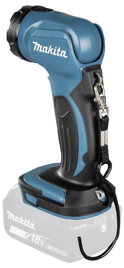 Modrý a černý aku LED reflektor Makita s připojenou 18V baterií, s nastavitelnou hlavou a kovovým klipem.